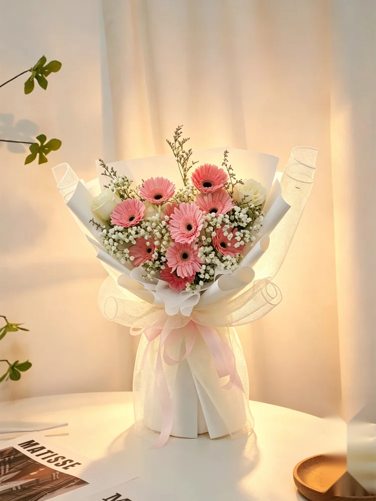 Ivory Petal Warmth — fresh flower bouquet by Chateau Flower, Klang Valley